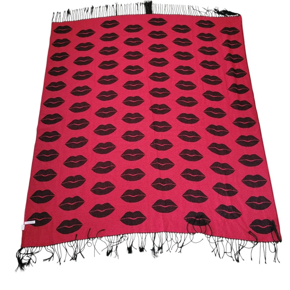 Victoria Secret Lips Print Throw Scarf Red Black 51